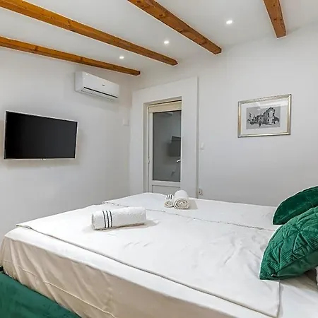 Augusto - Sea View Hotel